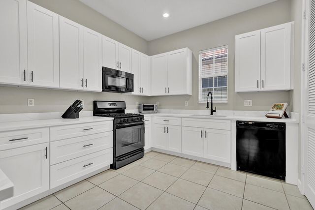 78 Stoney Drive, Palm Beach Gardens, FL 33410