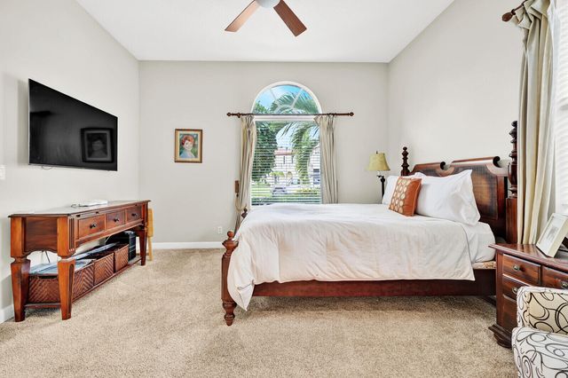 78 Stoney Drive, Palm Beach Gardens, FL 33410