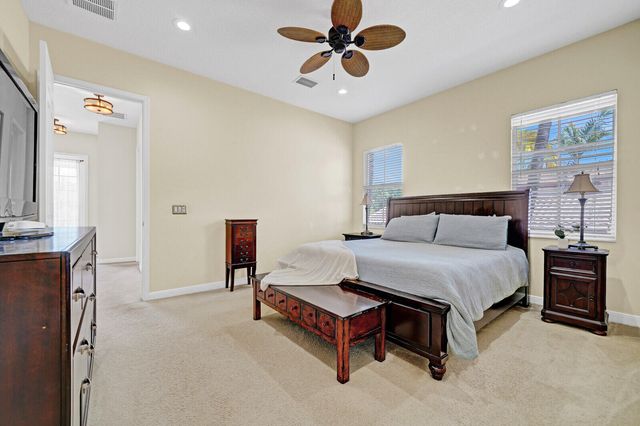 78 Stoney Drive, Palm Beach Gardens, FL 33410
