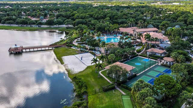 78 Stoney Drive, Palm Beach Gardens, FL 33410