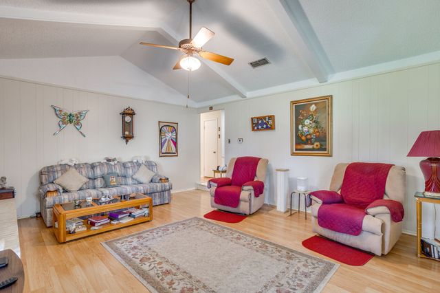 1512 Lamplighter Lane, Edgecliff Village, TX 76134