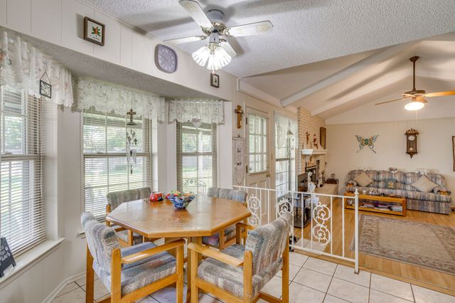 1512 Lamplighter Lane, Edgecliff Village, TX 76134