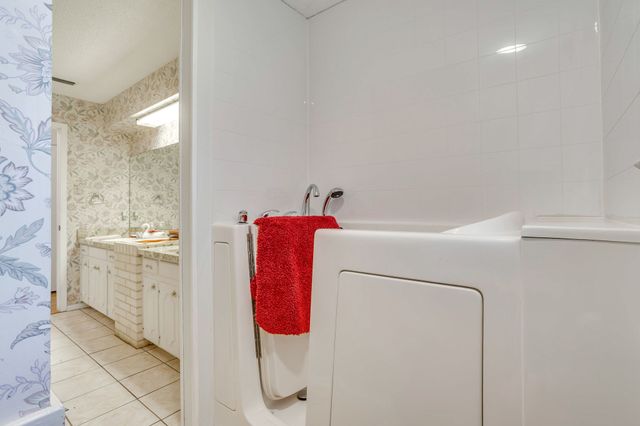 1512 Lamplighter Lane, Edgecliff Village, TX 76134