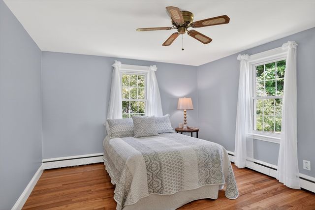 12 Kelley Street, Medway, MA 02053