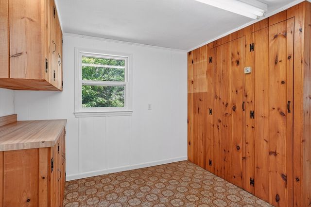 12 Kelley Street, Medway, MA 02053