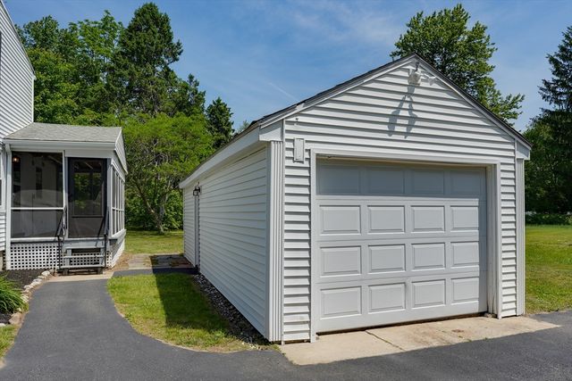 12 Kelley Street, Medway, MA 02053