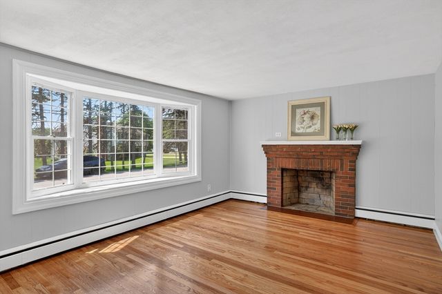 12 Kelley Street, Medway, MA 02053
