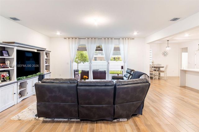 29265 SW 179th Ave, Homestead, FL 33030