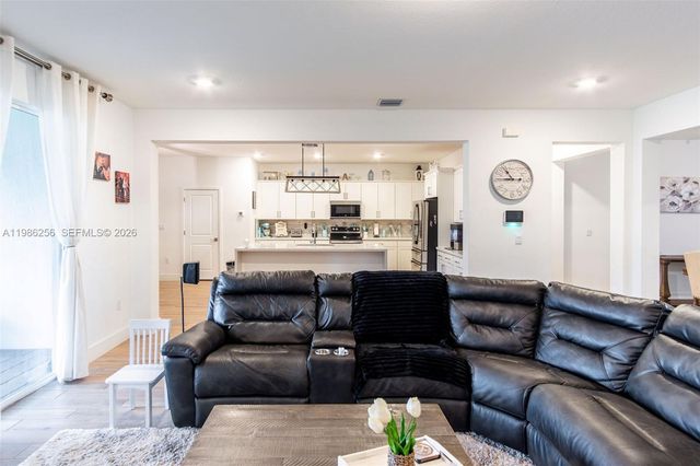 29265 SW 179th Ave, Homestead, FL 33030