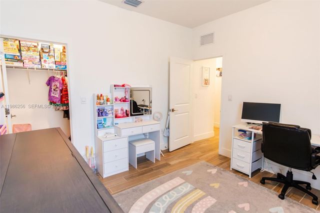 29265 SW 179th Ave, Homestead, FL 33030