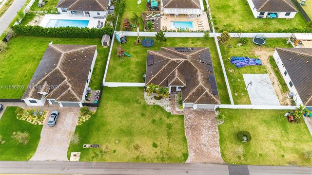 29265 SW 179th Ave, Homestead, FL 33030