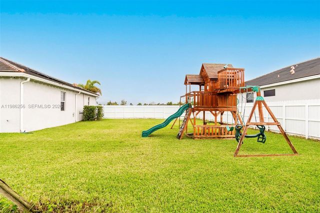 29265 SW 179th Ave, Homestead, FL 33030