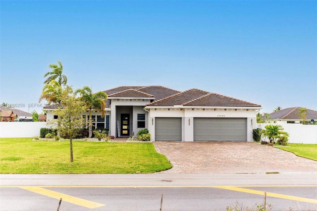 29265 SW 179th Ave, Homestead, FL 33030