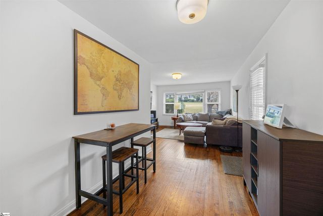 16 Sir Abbott Street, Greenville, SC 29607