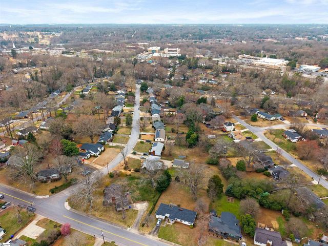 16 Sir Abbott Street, Greenville, SC 29607