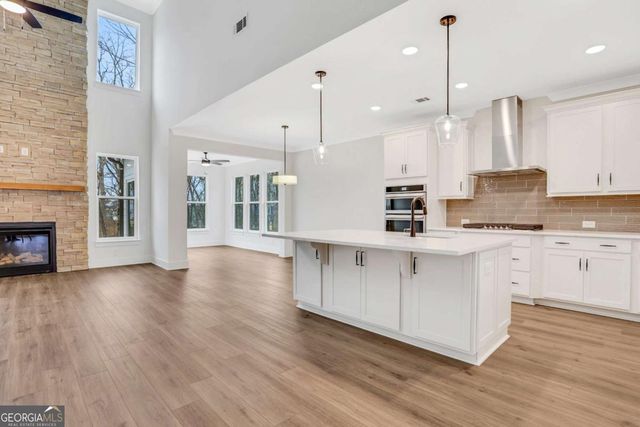 4323 Zed Lane, Loganville, GA 30052