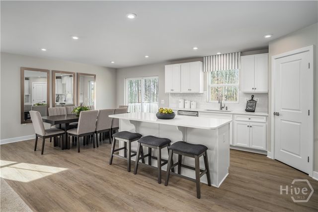 107 Brecks Retreat, Bloomingdale, GA 31302