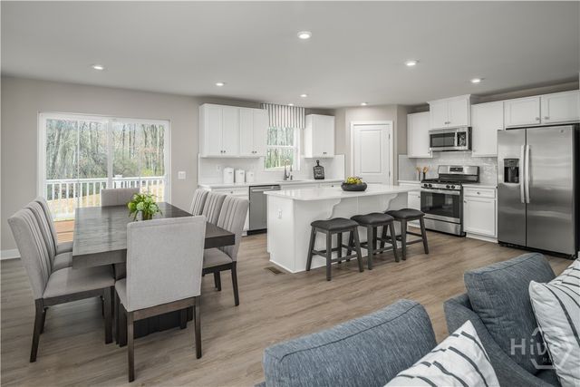 107 Brecks Retreat, Bloomingdale, GA 31302