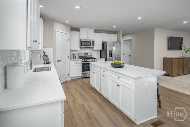 107 Brecks Retreat, Bloomingdale, GA 31302