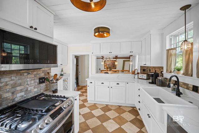115 North Avenue, Fairhope, AL 36532