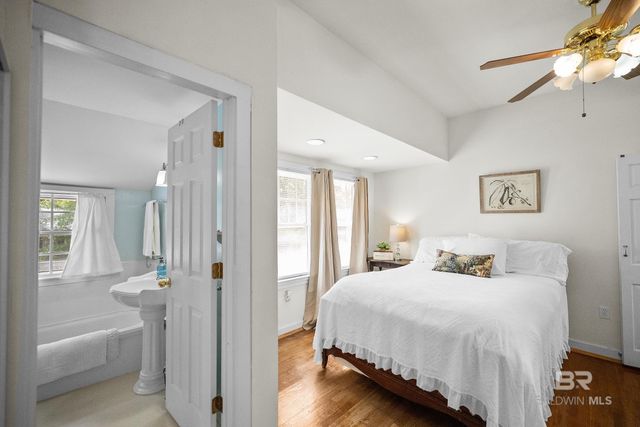115 North Avenue, Fairhope, AL 36532