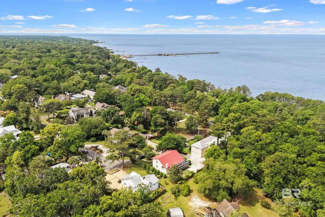 115 North Avenue, Fairhope, AL 36532