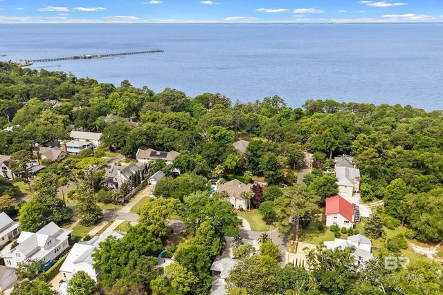115 North Avenue, Fairhope, AL 36532