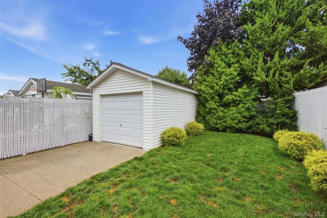 9437 133rd Avenue, Ozone Park, NY 11417
