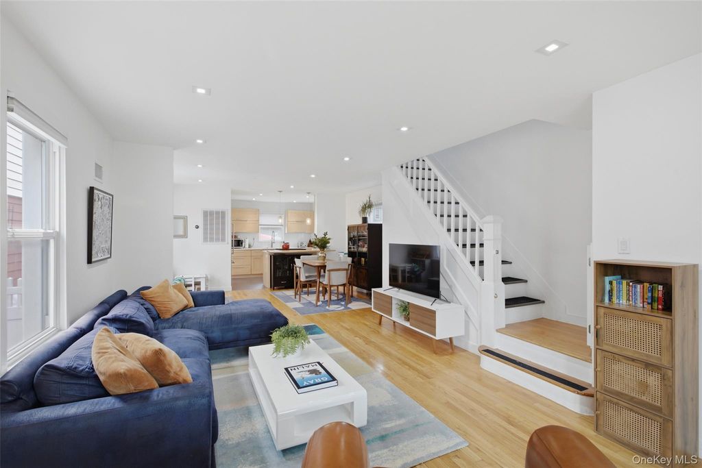9437 133rd Avenue, Ozone Park, NY 11417 — photo 4