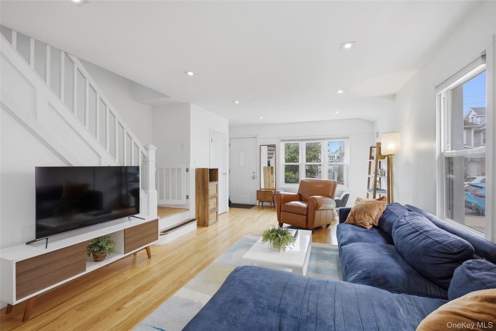 9437 133rd Avenue, Ozone Park, NY 11417 — photo 5