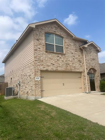 6352 Porthole Lane, Fort Worth, TX 76179