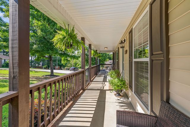 541 Skyline Dr, S, Lewisburg, TN 37091