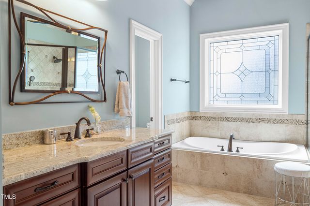 6017 Mentmore Place, Cary, NC 27519