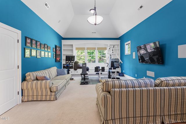 6017 Mentmore Place, Cary, NC 27519