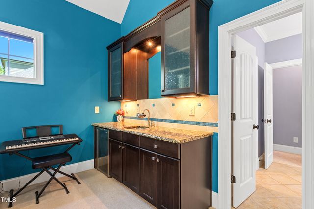 6017 Mentmore Place, Cary, NC 27519