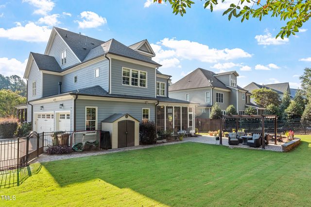 6017 Mentmore Place, Cary, NC 27519