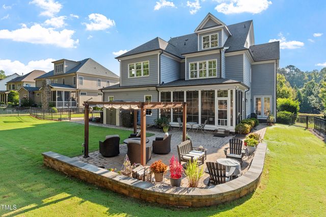 6017 Mentmore Place, Cary, NC 27519