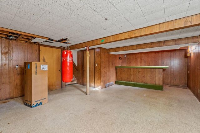 3465 Wilshire ROAD, Brookfield, WI 53045