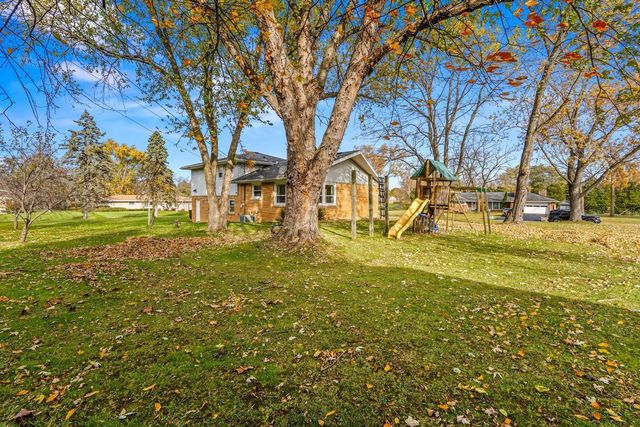 3465 Wilshire ROAD, Brookfield, WI 53045