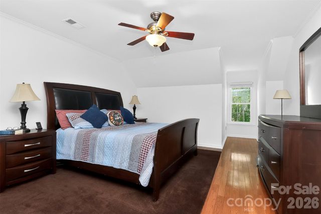 4007 Meadowridge Drive, Charlotte, NC 28226