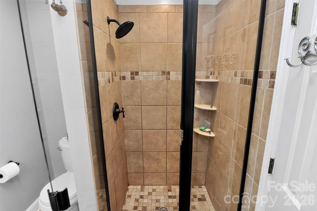 4007 Meadowridge Drive, Charlotte, NC 28226