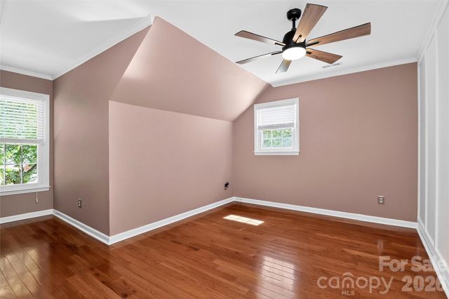 4007 Meadowridge Drive, Charlotte, NC 28226