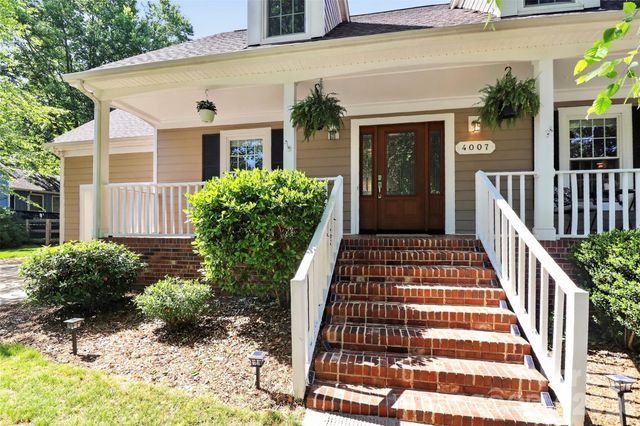 4007 Meadowridge Drive, Charlotte, NC 28226