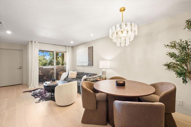 2857 N Los Felices Road 210, Palm Springs, CA 92262