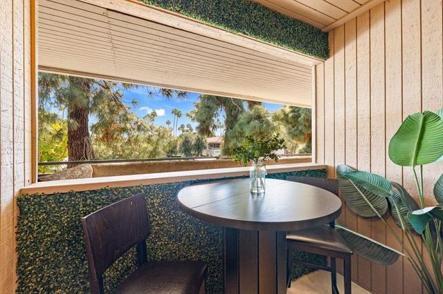 2857 N Los Felices Road 210, Palm Springs, CA 92262