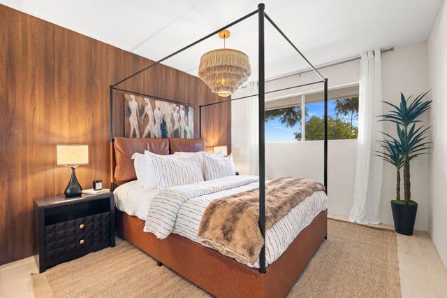 2857 N Los Felices Road 210, Palm Springs, CA 92262