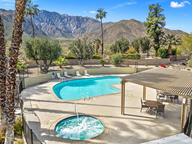 2857 N Los Felices Road 210, Palm Springs, CA 92262