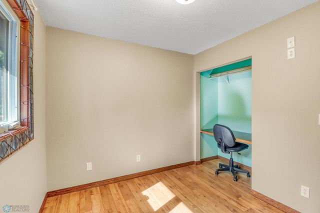 245 12TH Avenue E, West Fargo, ND 58078