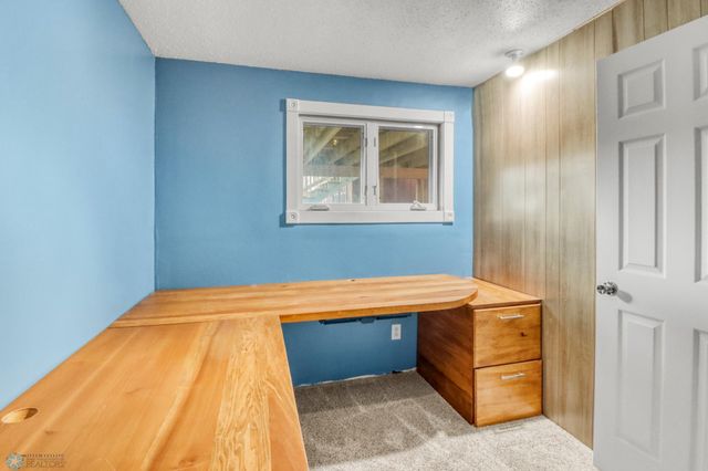 245 12TH Avenue E, West Fargo, ND 58078