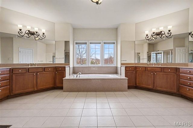 2377 Spring Mill Estates Drive, St Charles, MO 63303